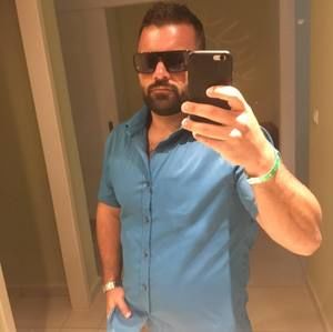 Meet your Posher, Peter